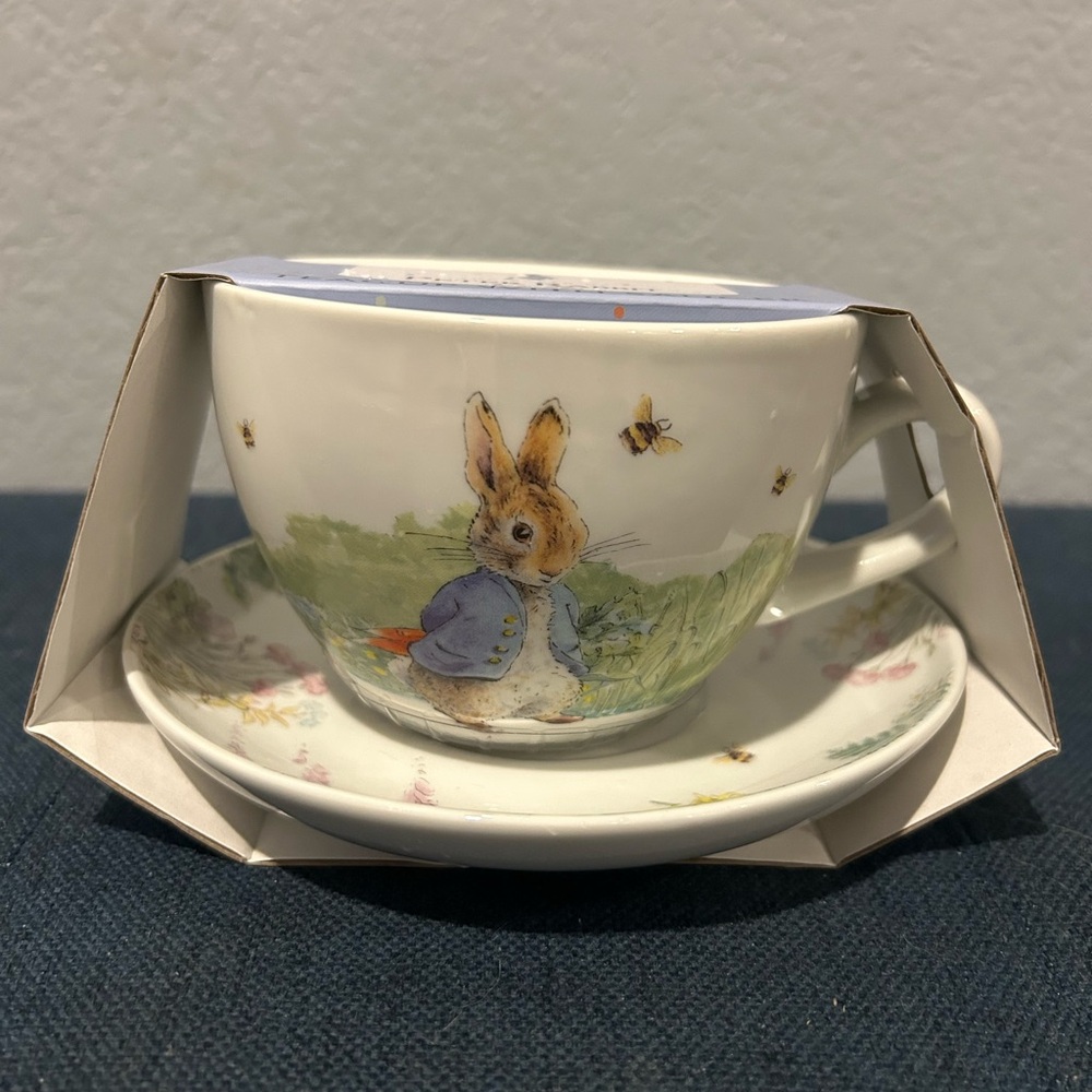 Peter Rabbit Teacup and Saucer Set